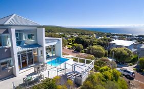 Salty Kiss I Private Properties